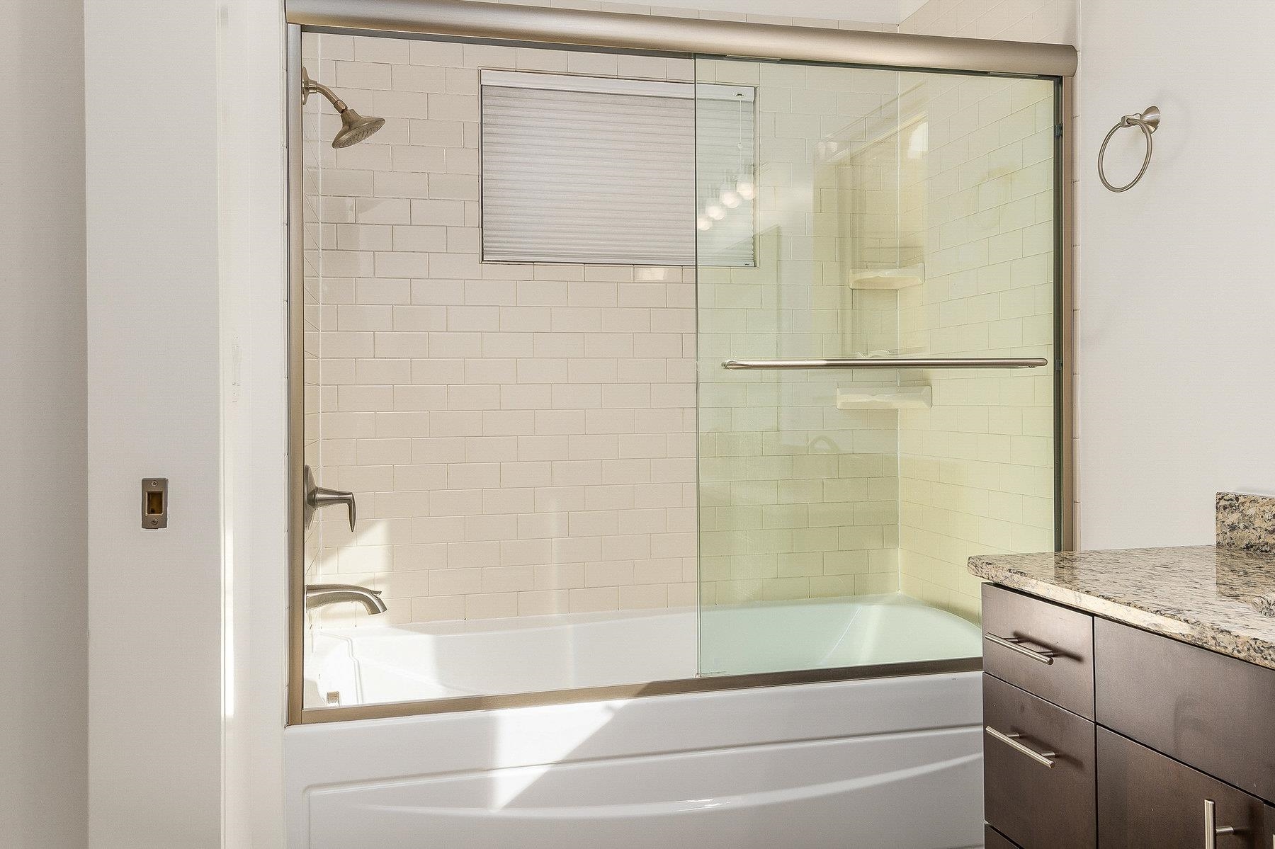 677 Dennett Street Unit: 1