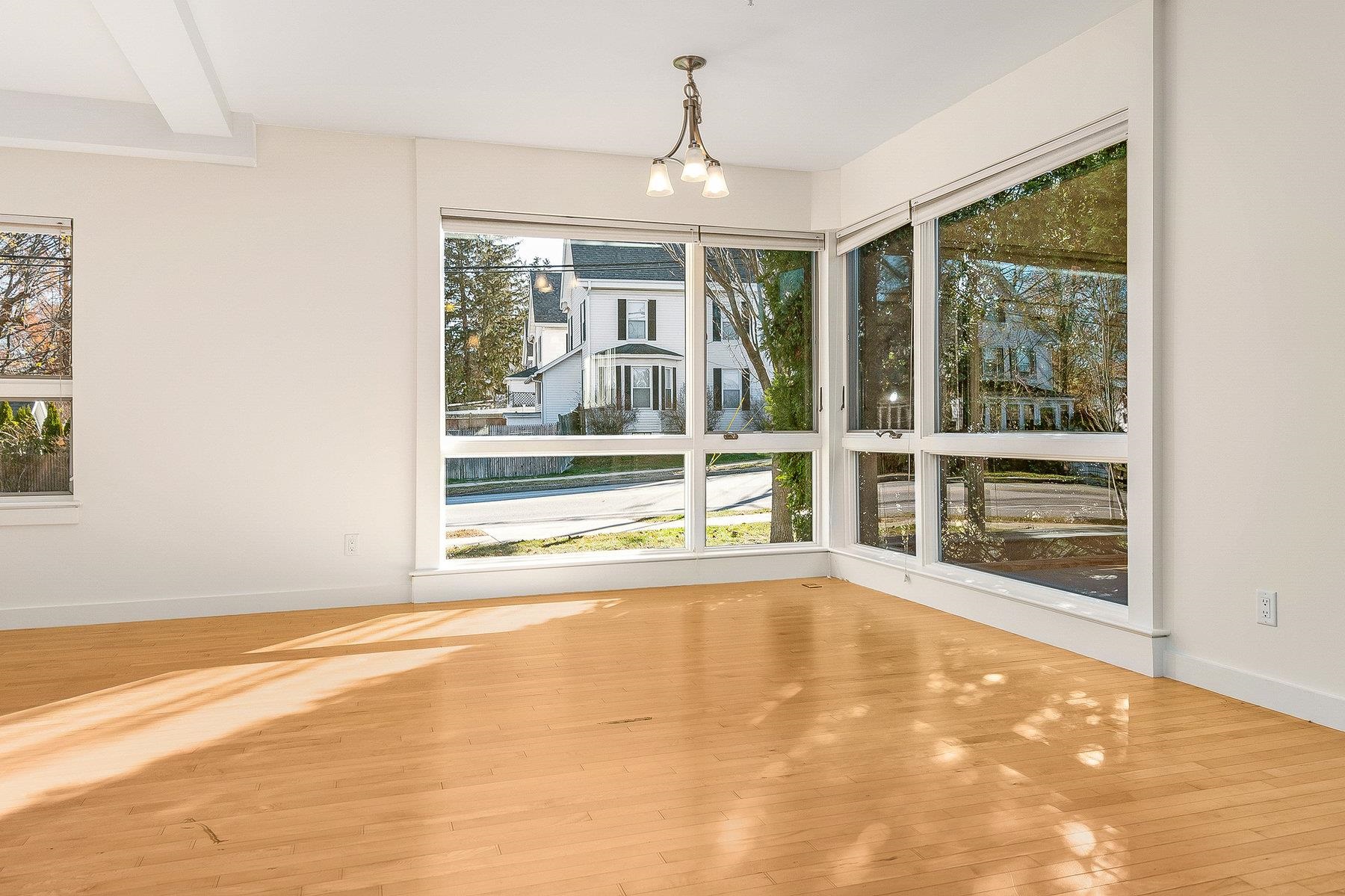 677 Dennett Street Unit: 1