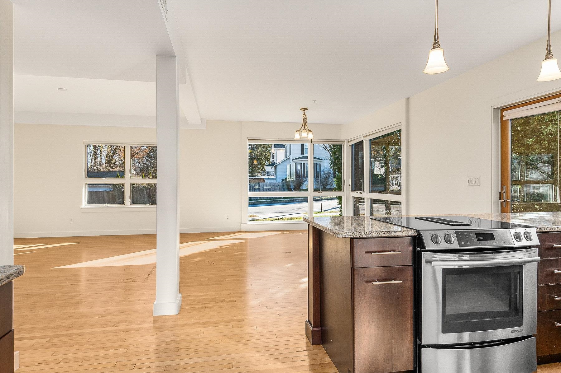 677 Dennett Street Unit: 1