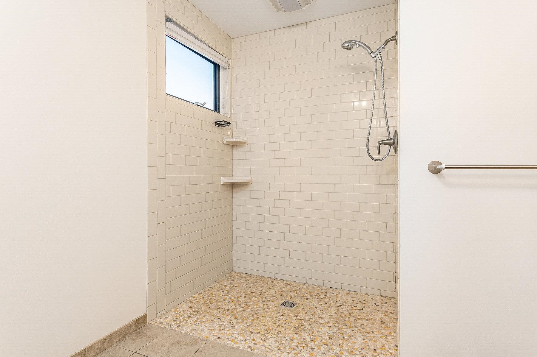 677 Dennett Street Unit: 1