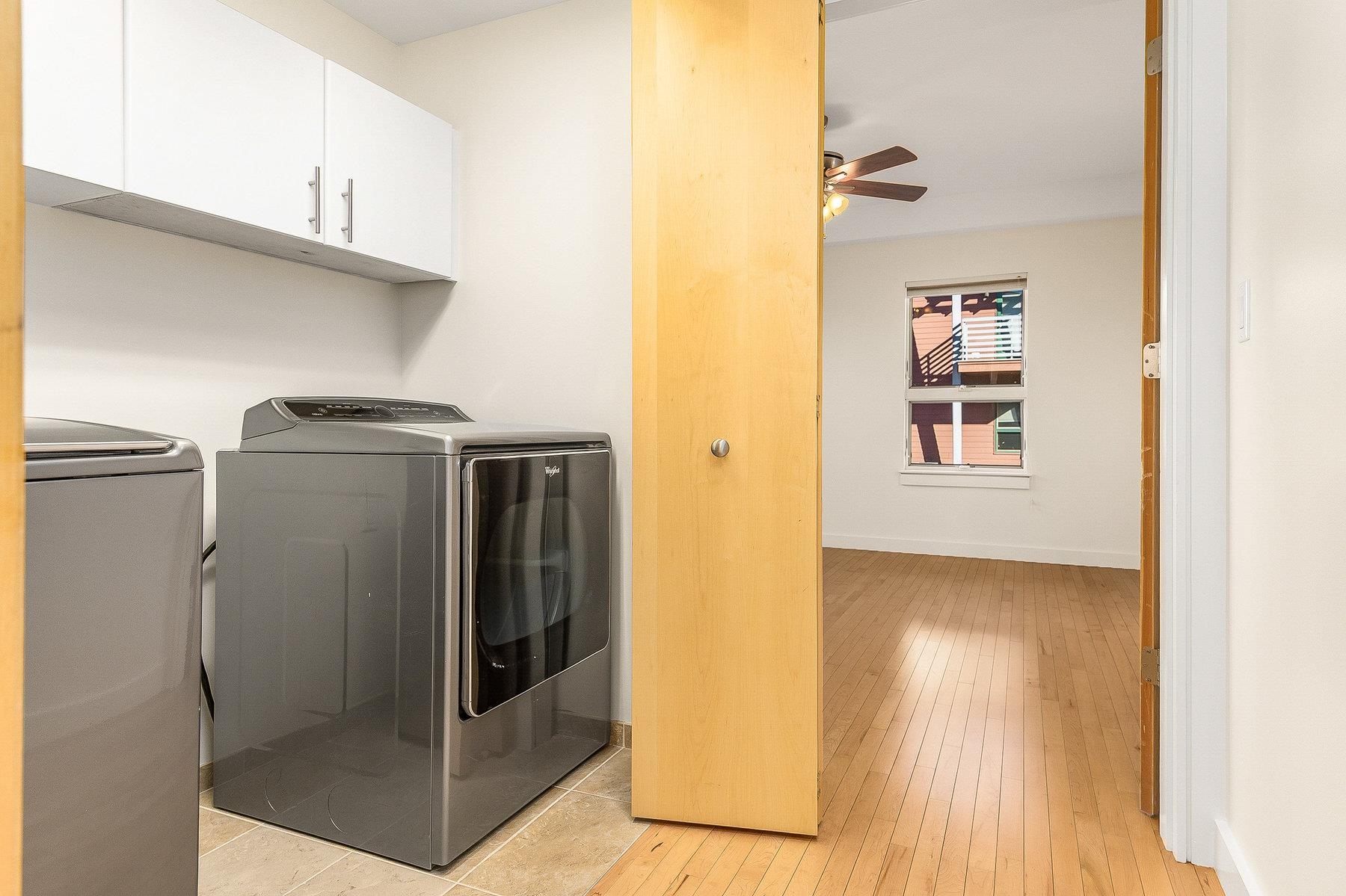 677 Dennett Street Unit: 1