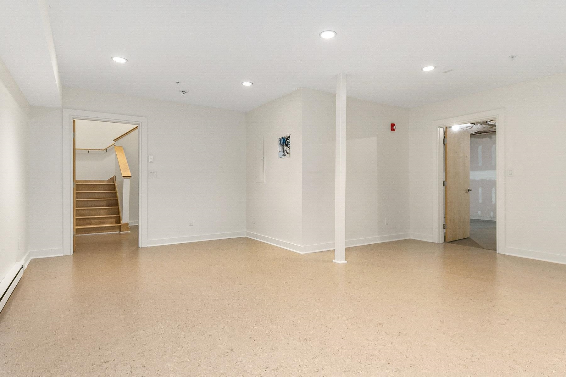 677 Dennett Street Unit: 1