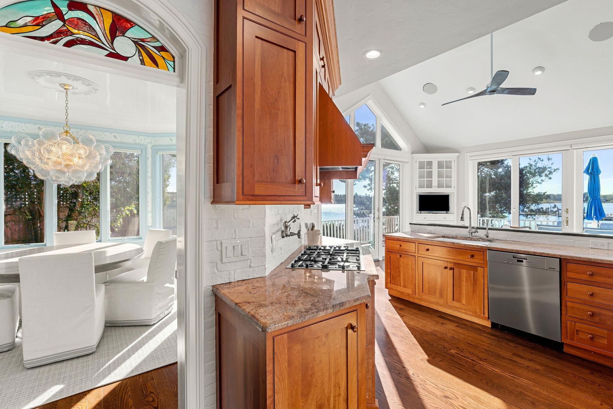 167 Little Harbor Road