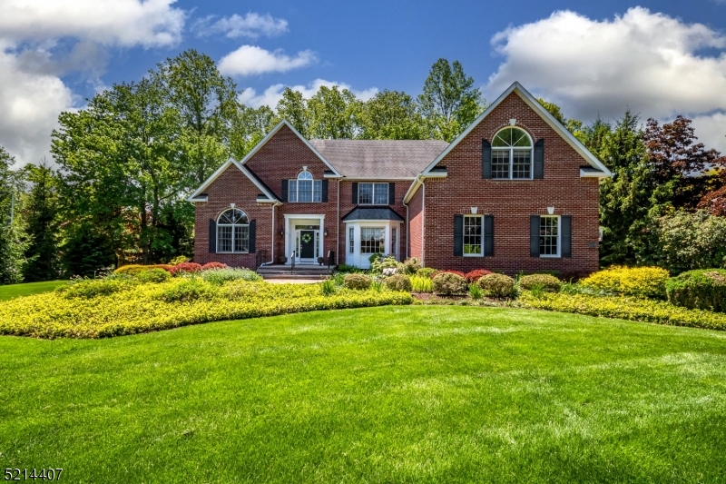 22 Old Shunpike Rd