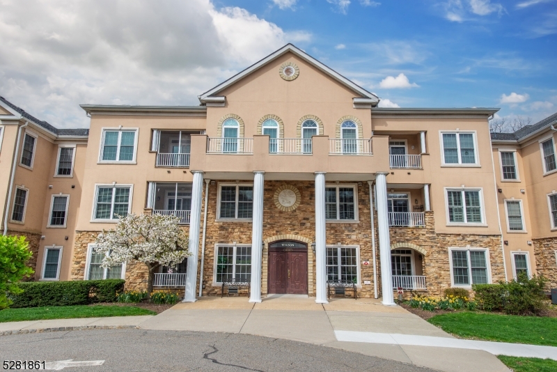 2312 CLINTON LN 2312