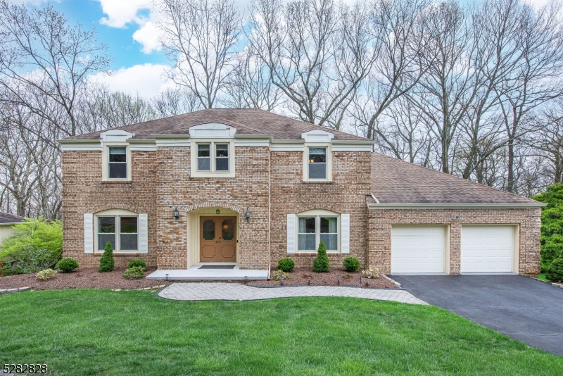 20 TULIP LN