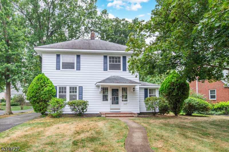 50 FRANKLIN PL