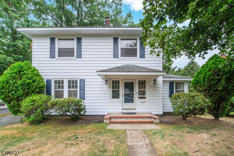 50 FRANKLIN PL