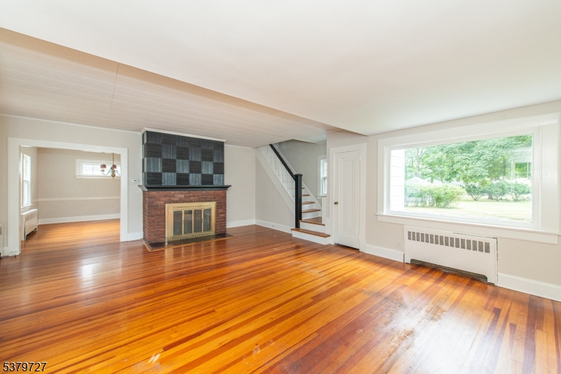 50 FRANKLIN PL