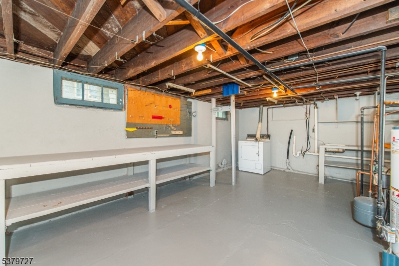 50 FRANKLIN PL