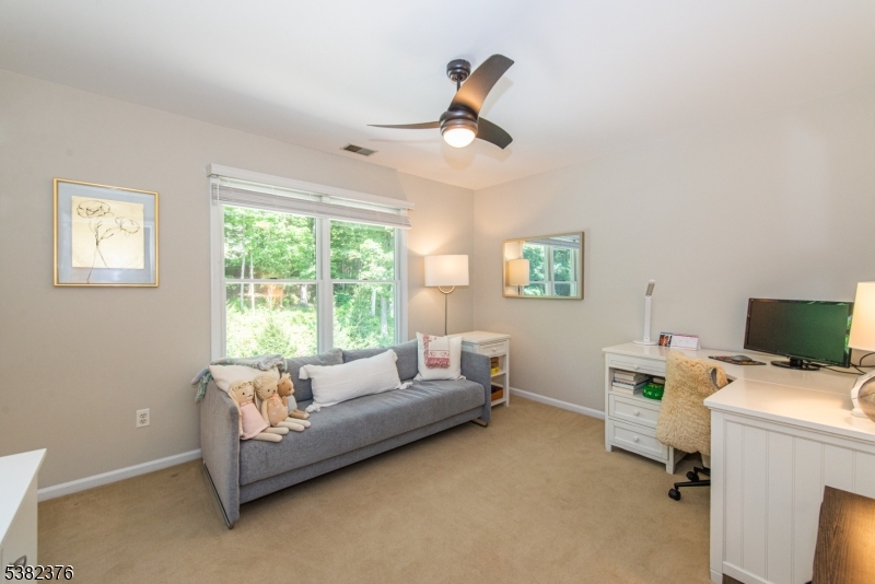 2 Wexford Ct