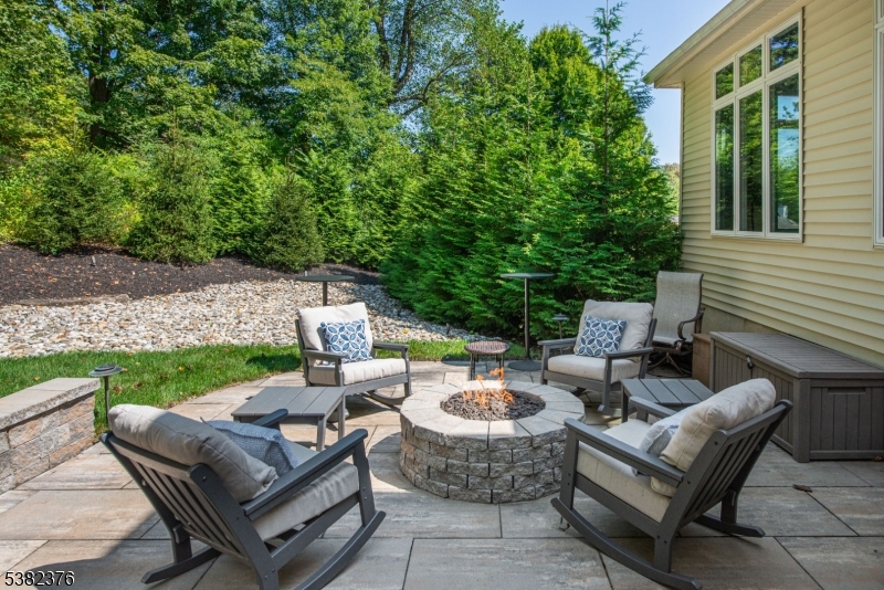 2 Wexford Ct