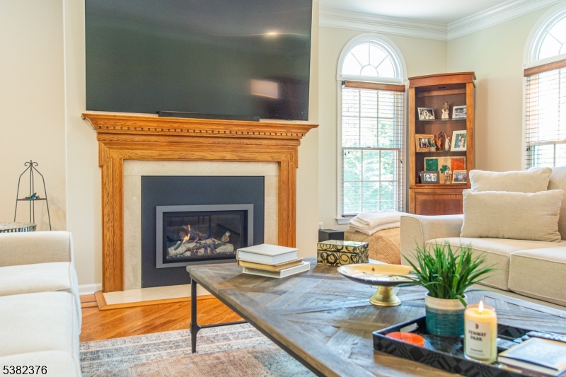 2 Wexford Ct