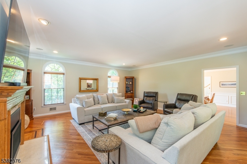 2 Wexford Ct