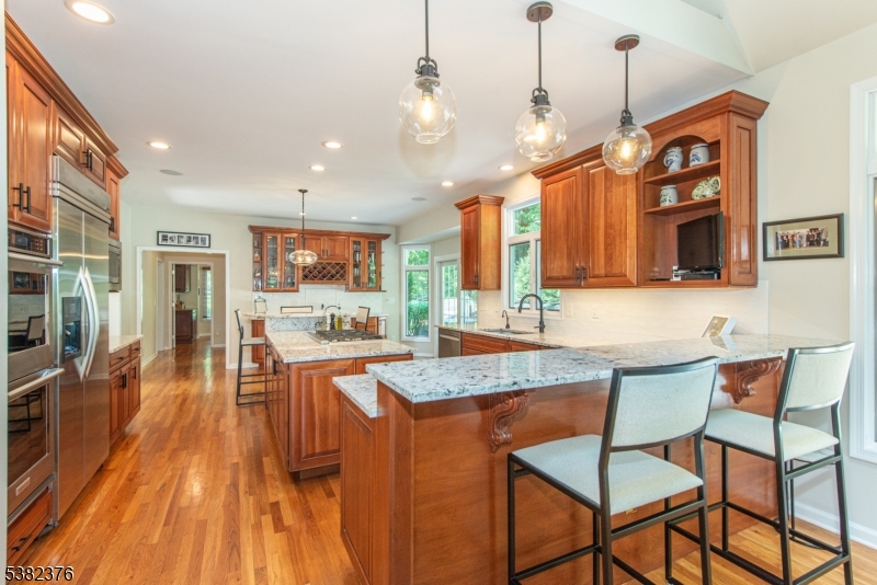 2 Wexford Ct