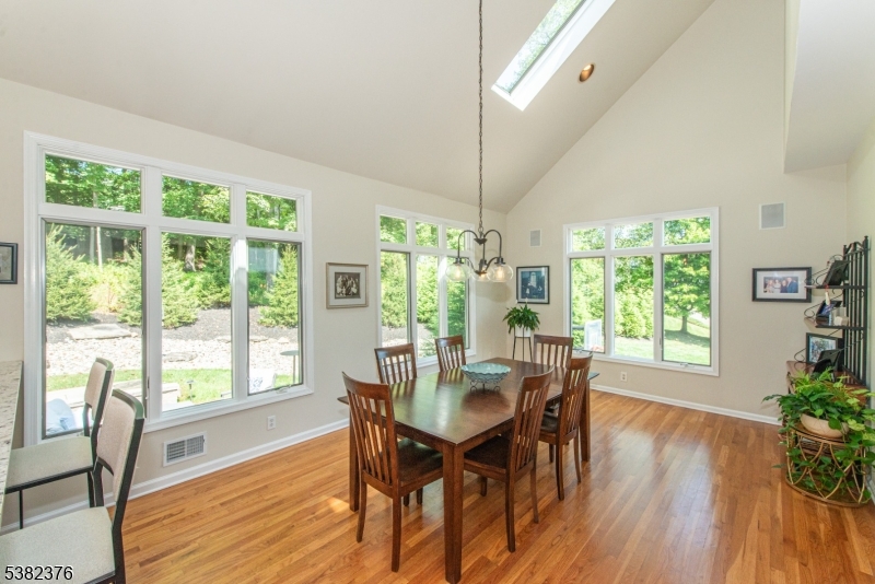 2 Wexford Ct