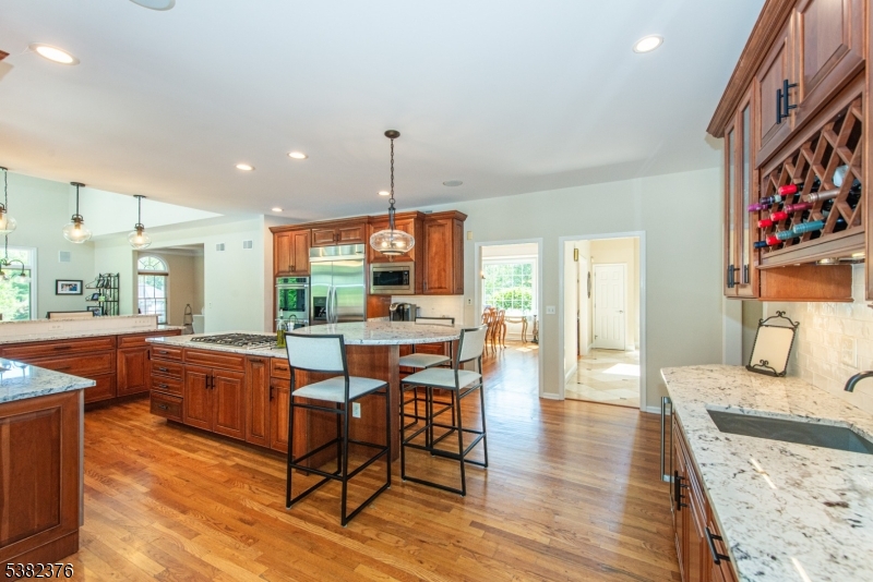 2 Wexford Ct