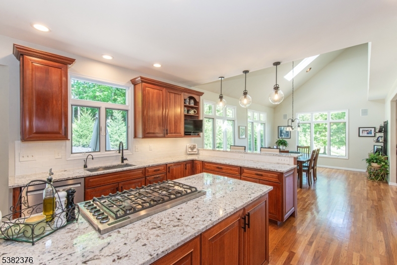 2 Wexford Ct