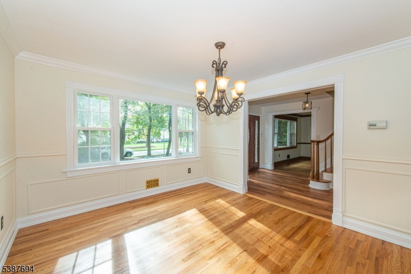 13 HOLLY DR