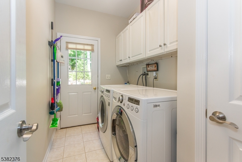 2 Wexford Ct