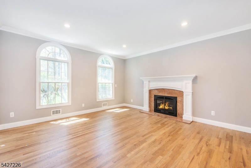 4 BRANDYWINE CT