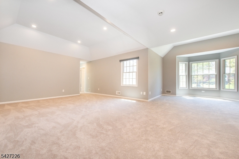 4 BRANDYWINE CT