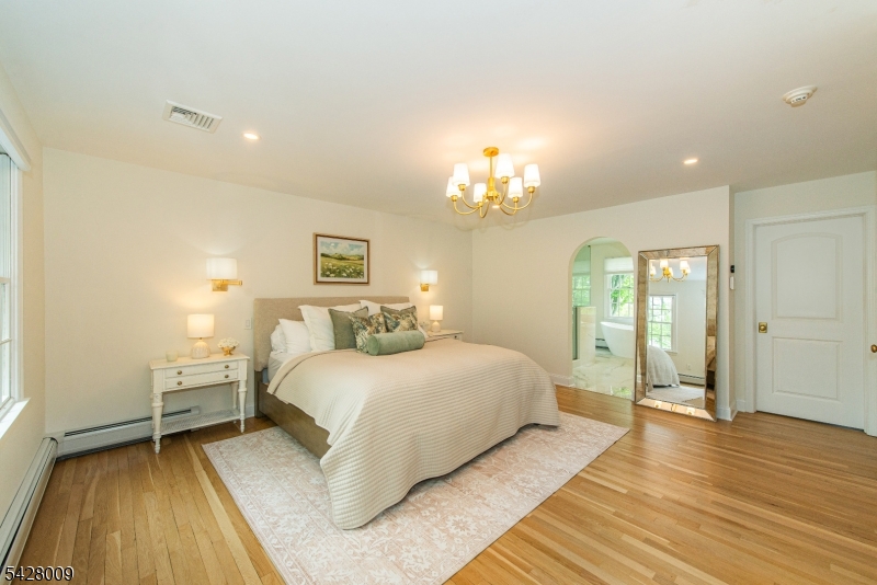 17 WESTOVER TER