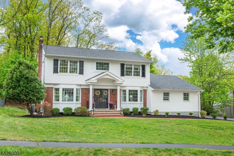 17 WESTOVER TER