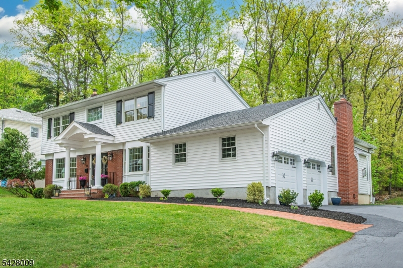 17 WESTOVER TER