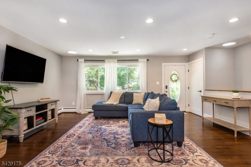149 Park Ave