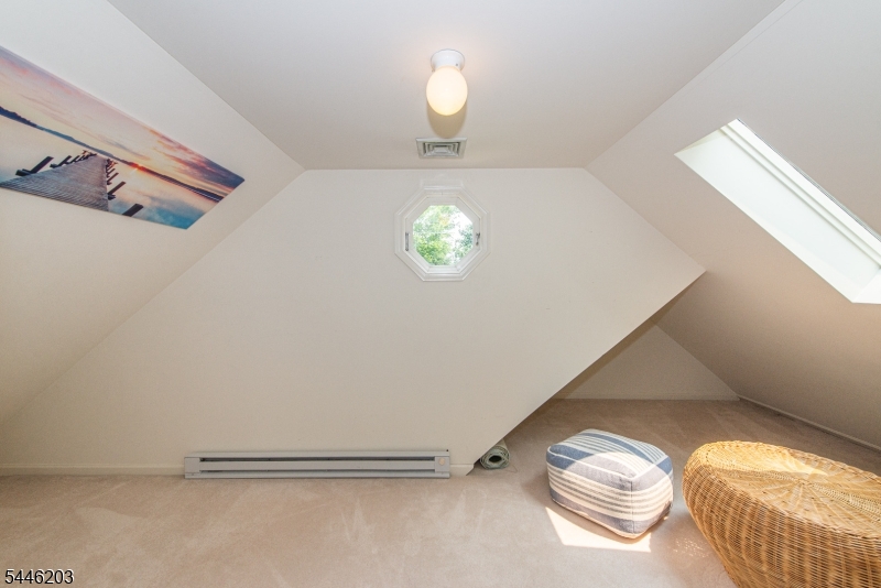 3 BRANDYWINE CT