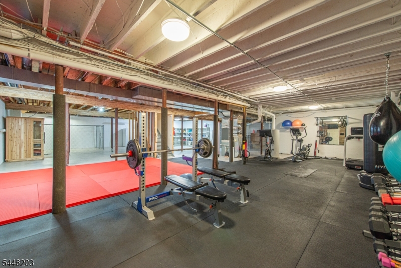 3 BRANDYWINE CT
