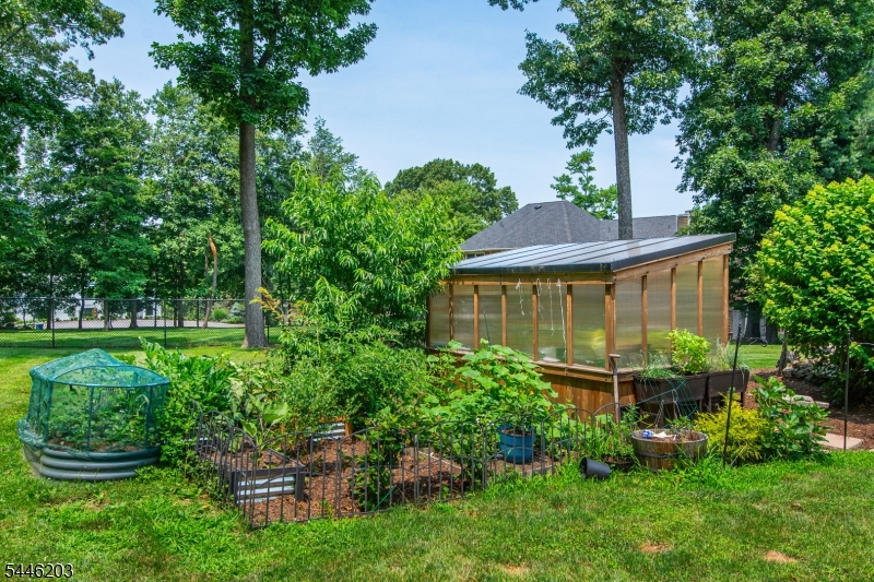 3 BRANDYWINE CT