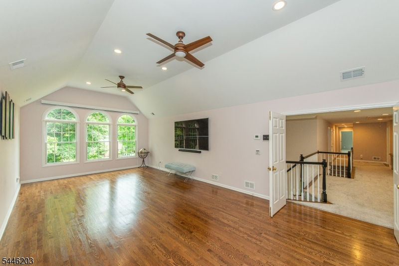 3 BRANDYWINE CT
