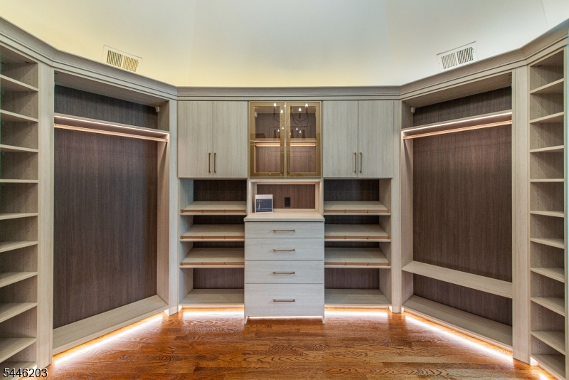 3 BRANDYWINE CT