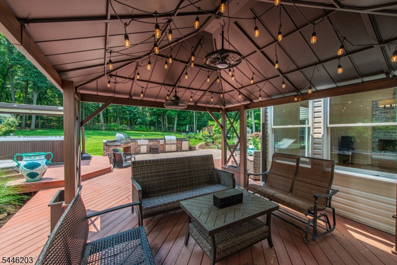 3 BRANDYWINE CT