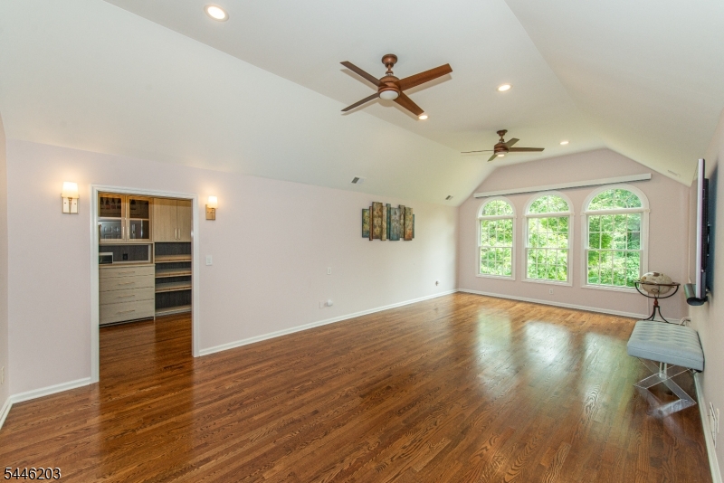 3 BRANDYWINE CT