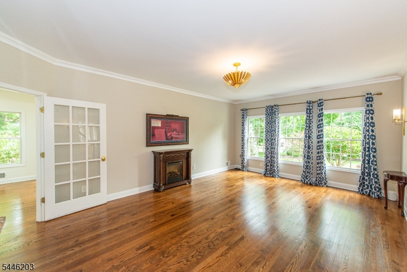 3 BRANDYWINE CT