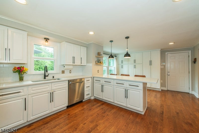 8 SOUTHVIEW RD
