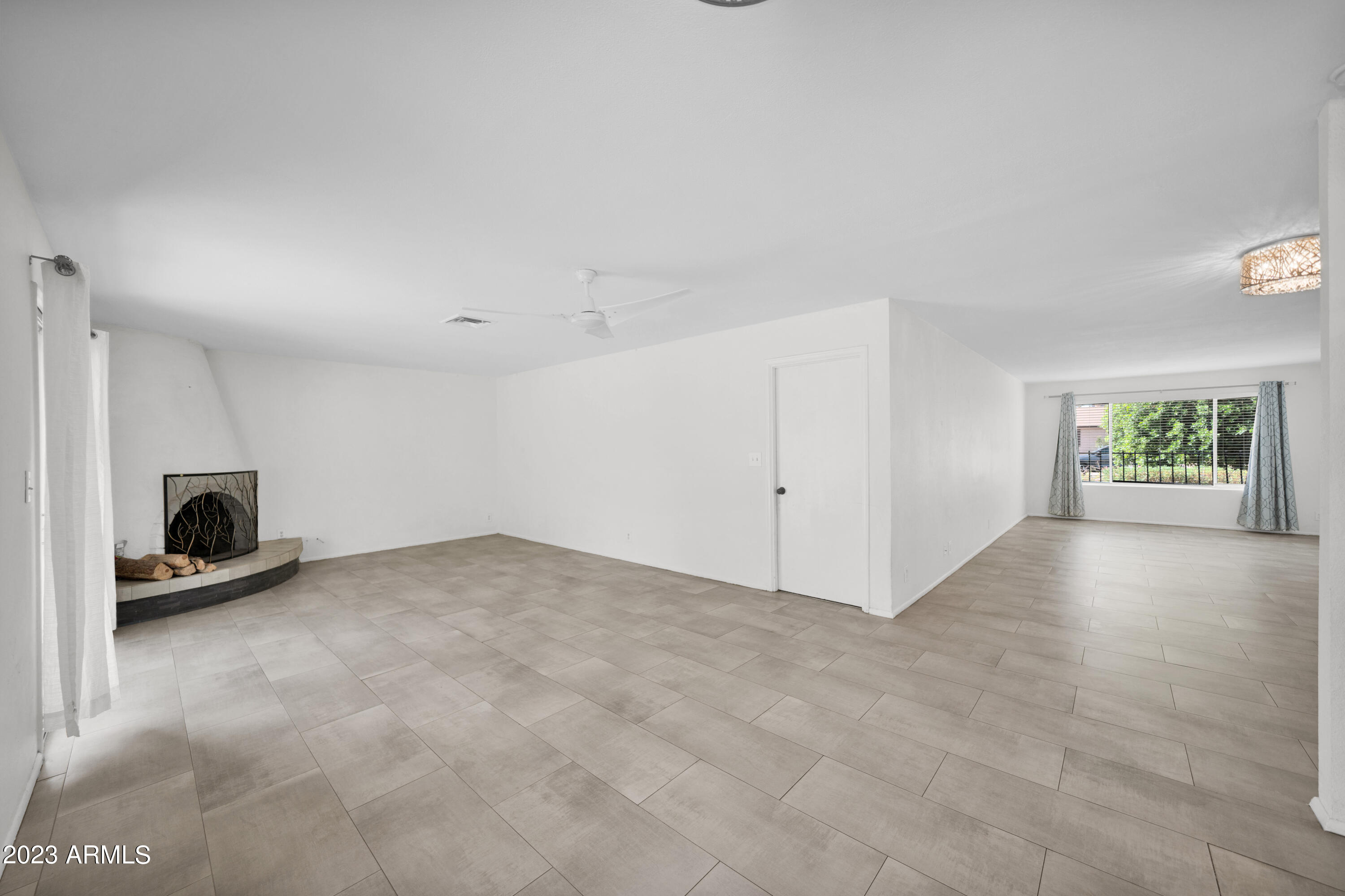 2410 E Sahuaro Drive