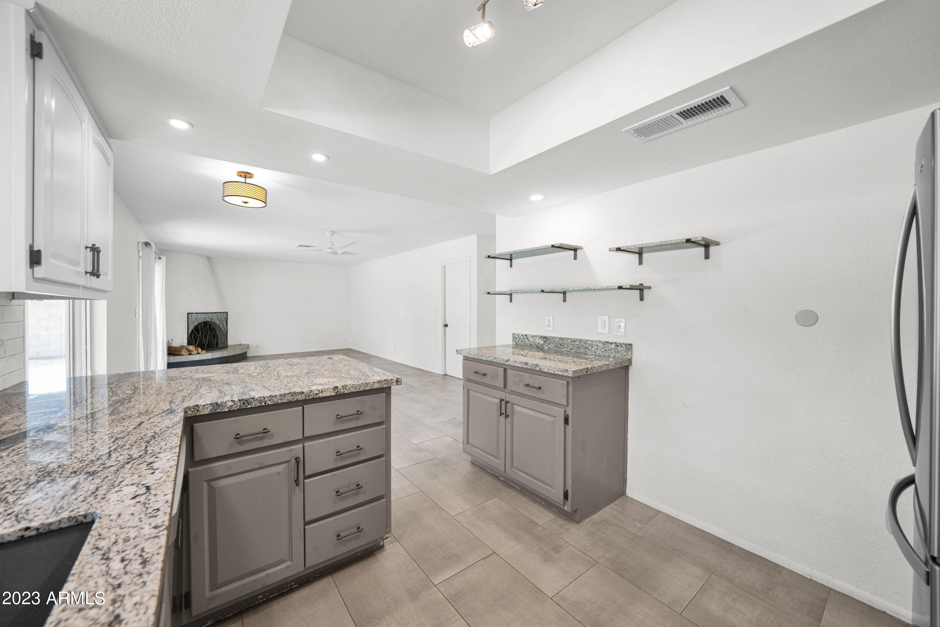 2410 E Sahuaro Drive