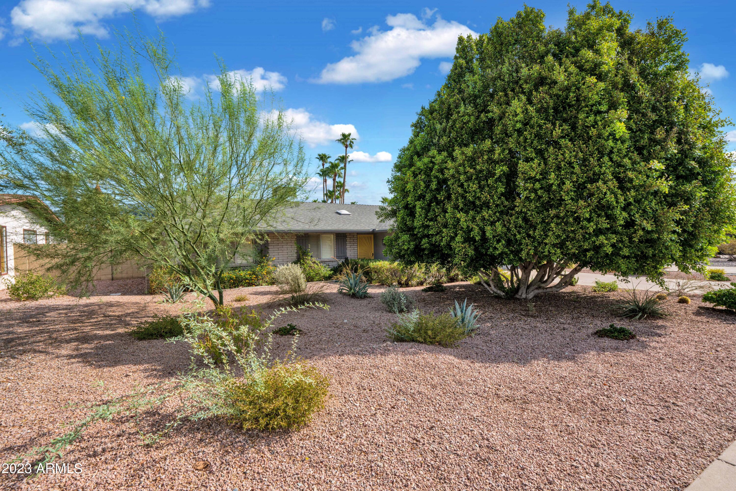2410 E Sahuaro Drive