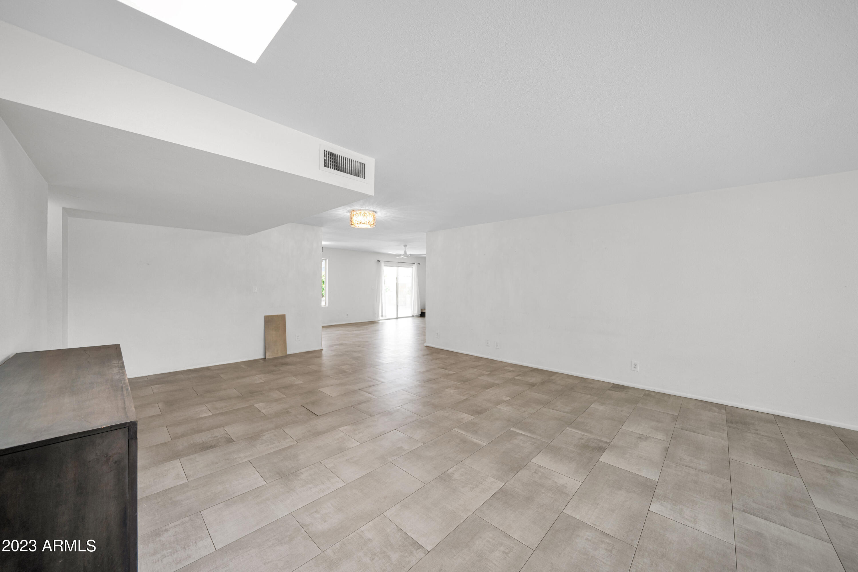 2410 E Sahuaro Drive