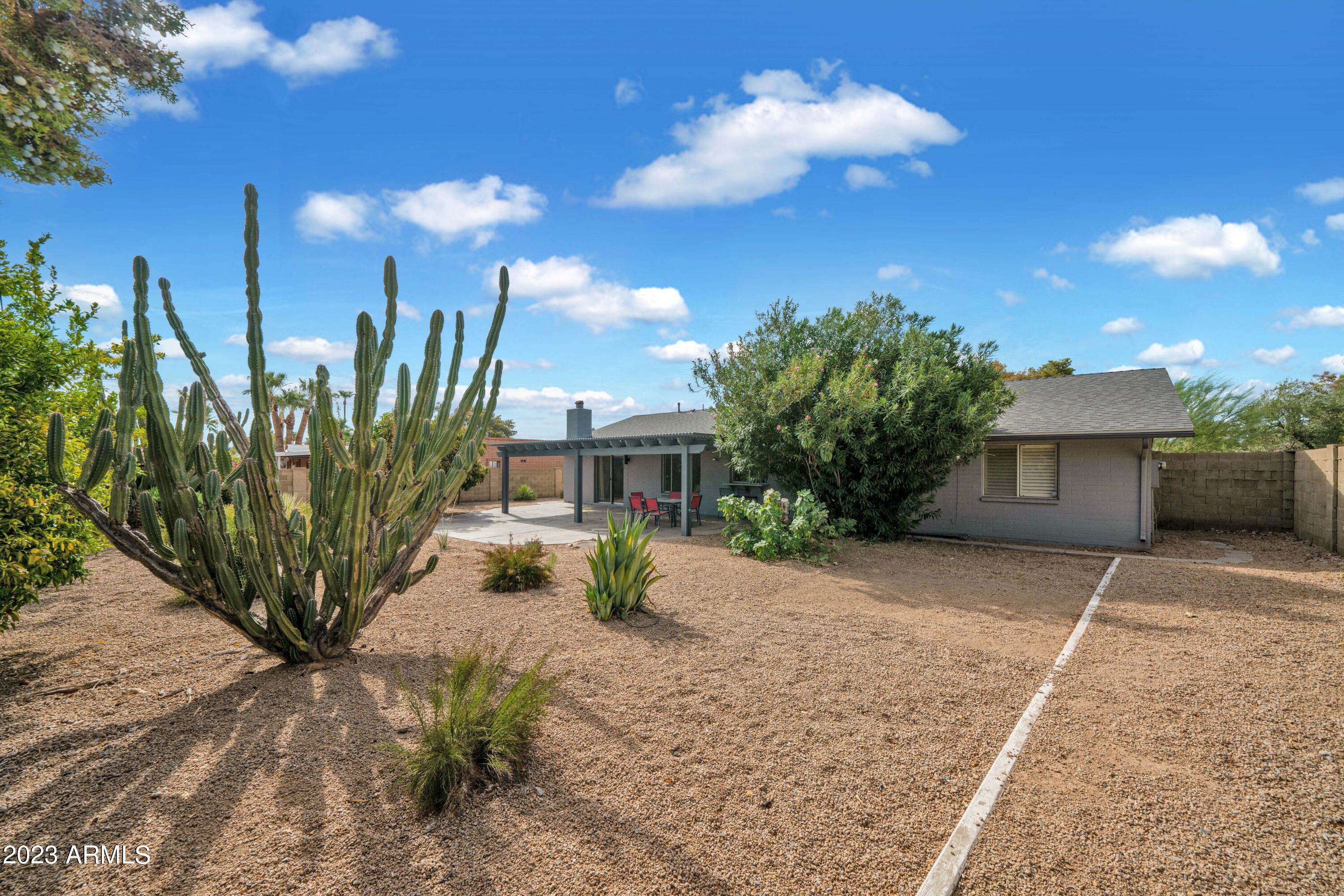 2410 E Sahuaro Drive