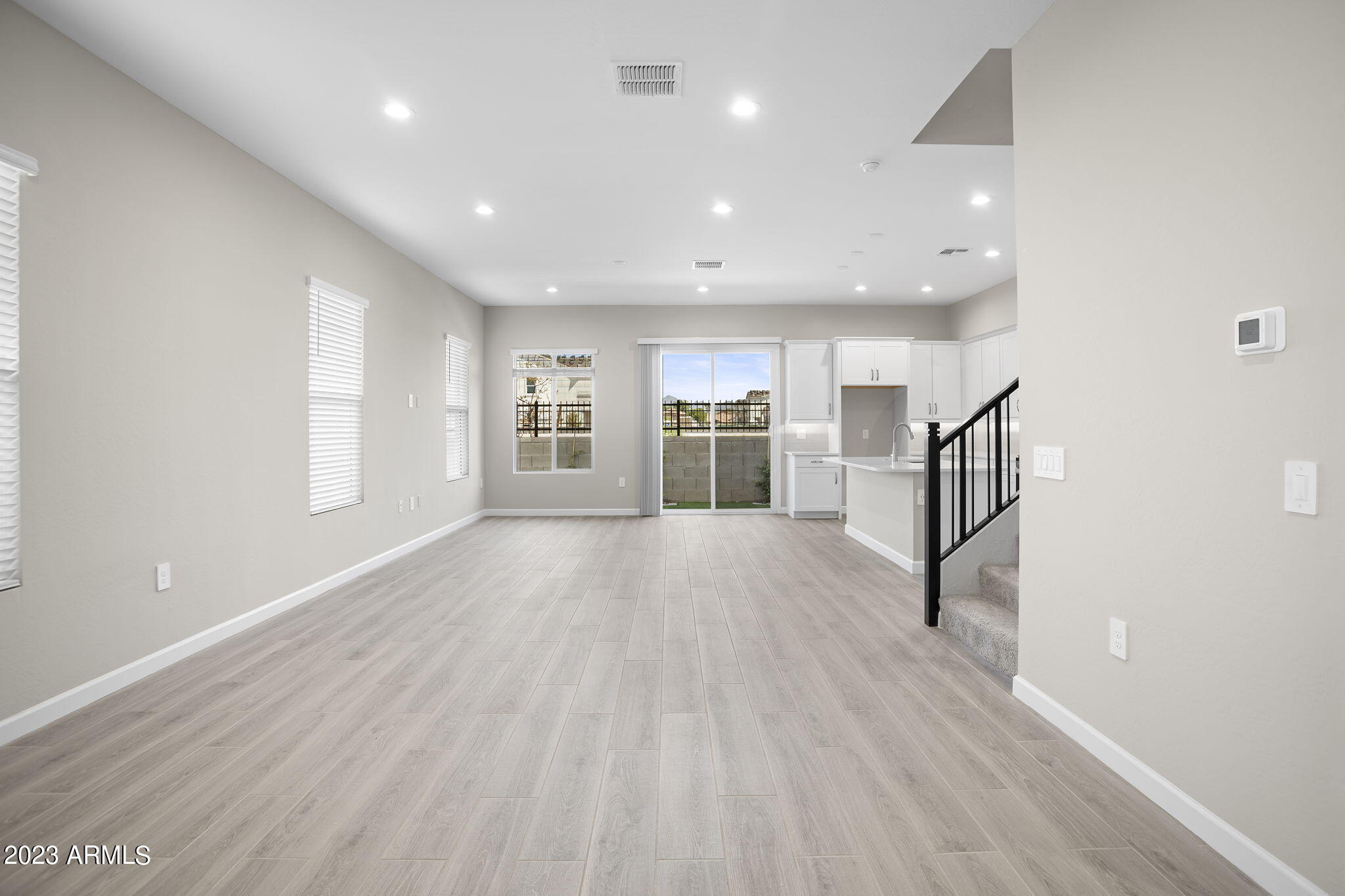 5053 E WOODRIDGE Drive