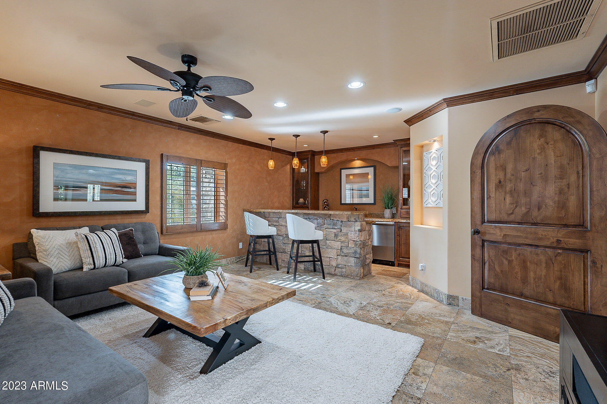 4147 N 33RD Place