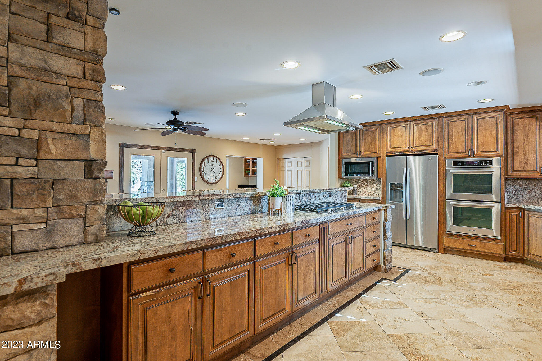4147 N 33RD Place