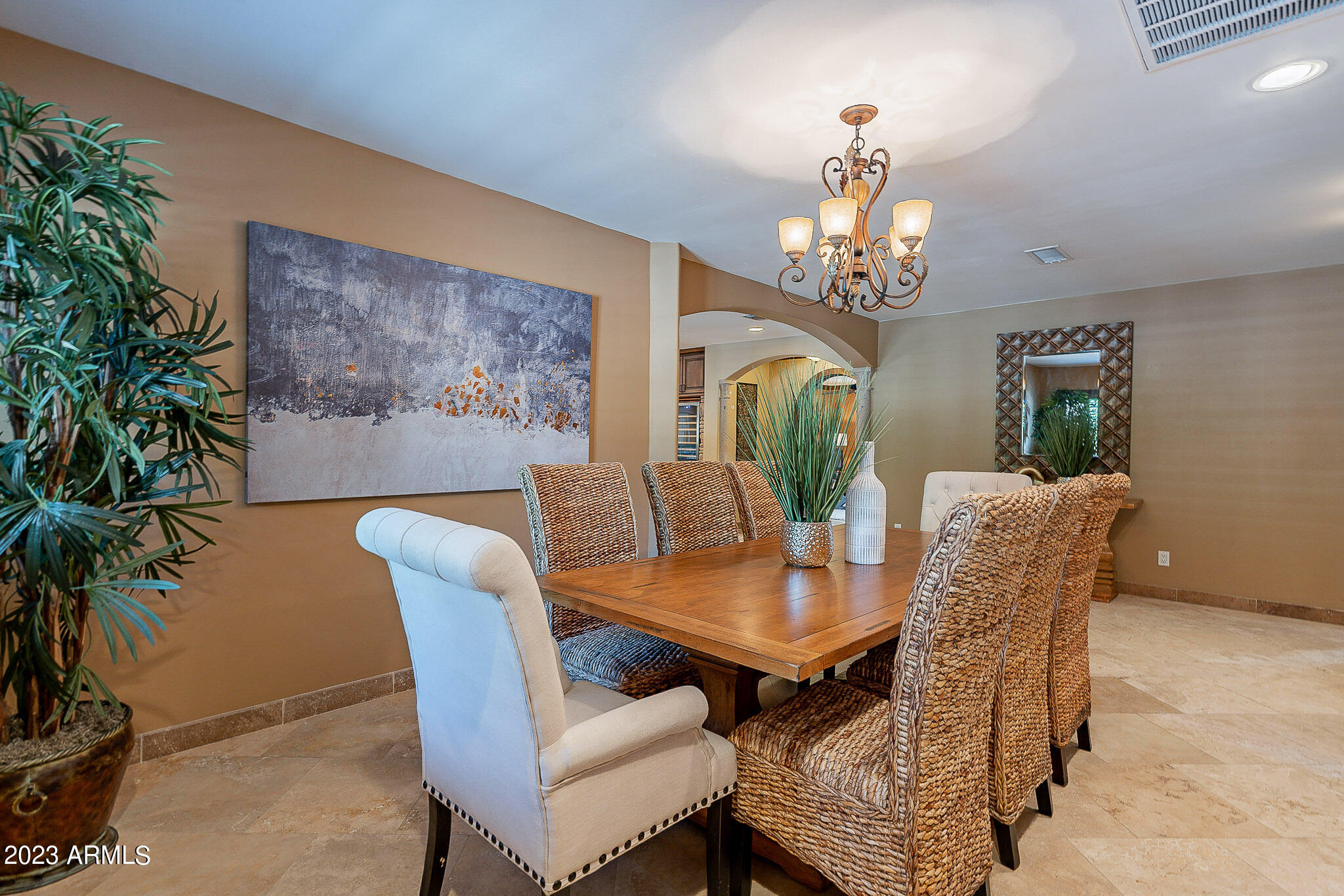 4147 N 33RD Place