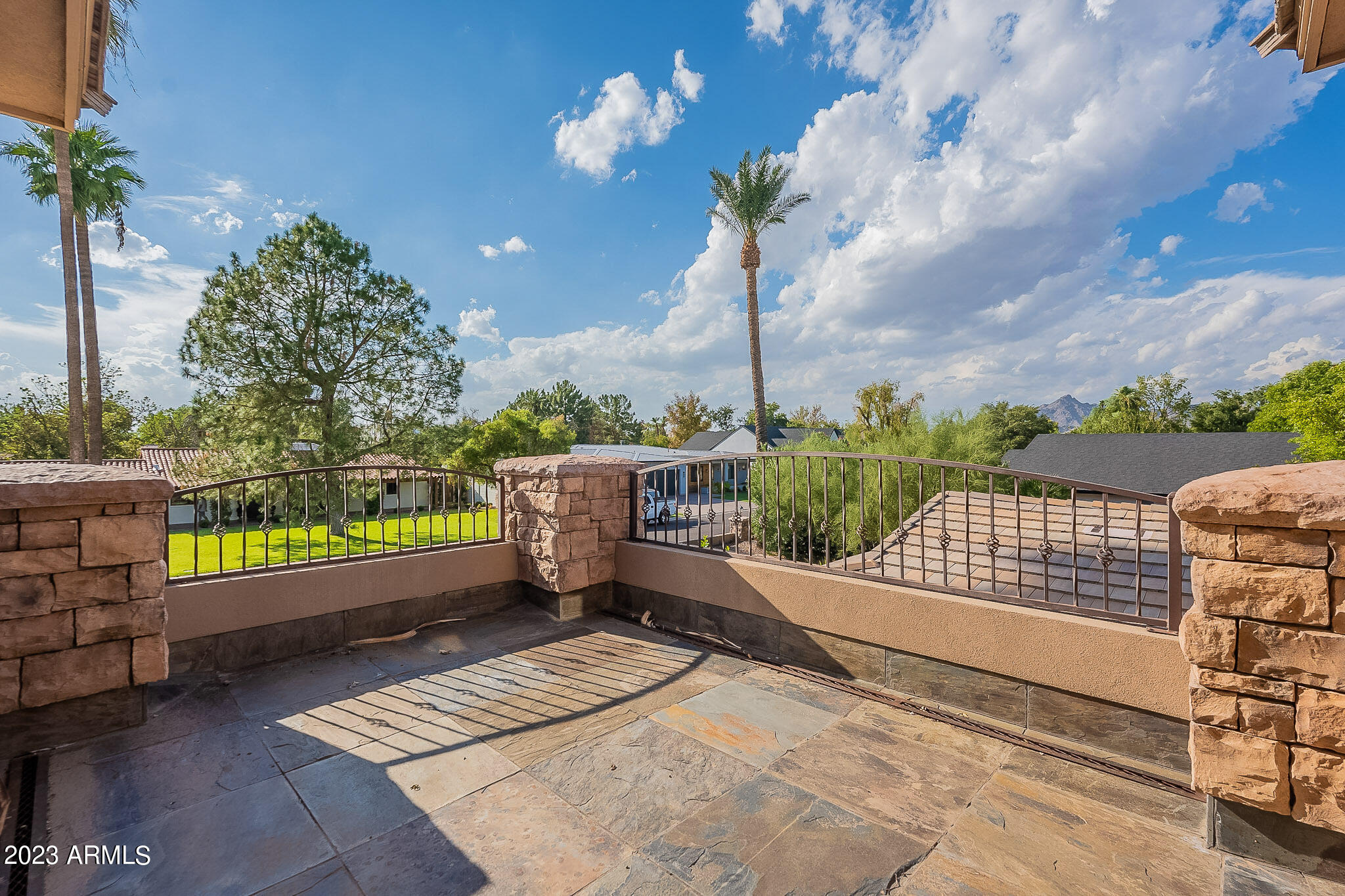 4147 N 33RD Place