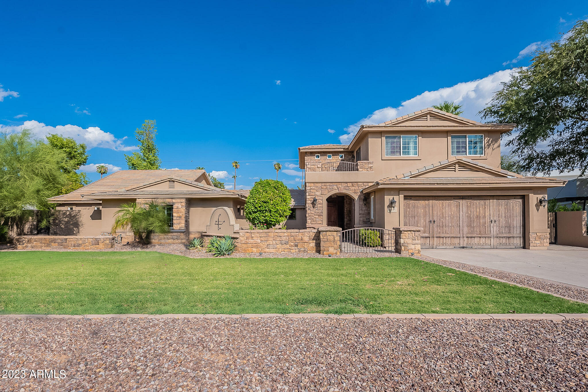 4147 N 33RD Place